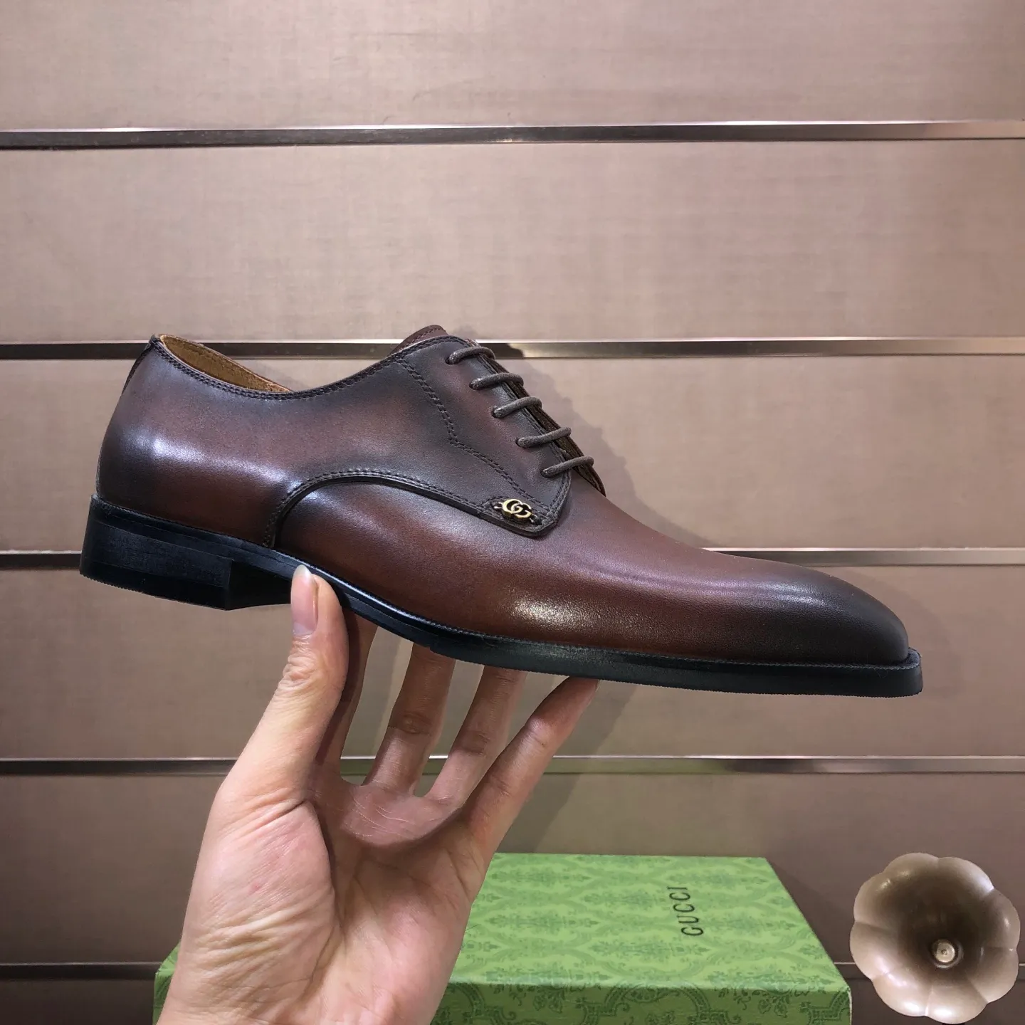 Men's shoes 💰580💰[GUCCI—Gucci] The latest high-end version of Gucci. Official website new model. Available at the same time at counters, the uppers are made of original cowhide imported from Italy/matched with the original special material splicing design concept; "highlight, high-end, grade, extravagance" and exquisite workmanship (original mesh fabric) sole: original factory special outsole size (38-45) (custom-made 45 non-returnable)